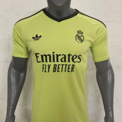 2024/2025 Player Version Real Madrid Goalkeeper Football Yellow Shirt 1:1 Thai Quality