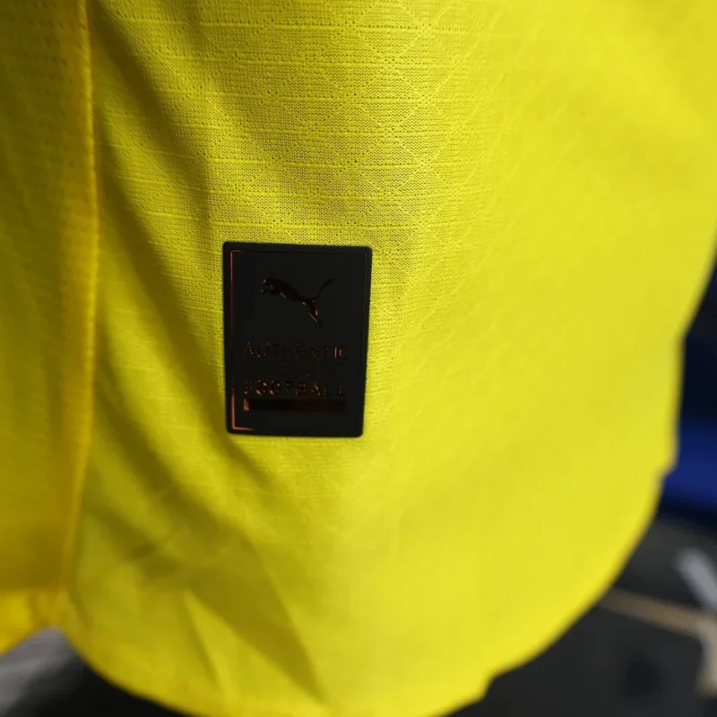 2025/2026 Player Version Dortmund Home Football Shirt 1:1 Thai Quality - Image 8