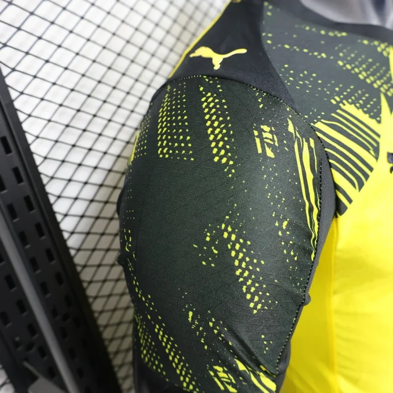 2025/2026 Player Version Dortmund Home Football Shirt 1:1 Thai Quality - Image 5