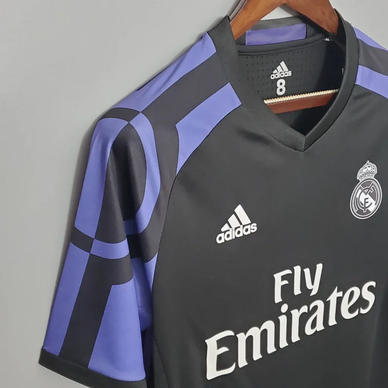 2016/2017 Retro Real Madrid Third Away - Image 6