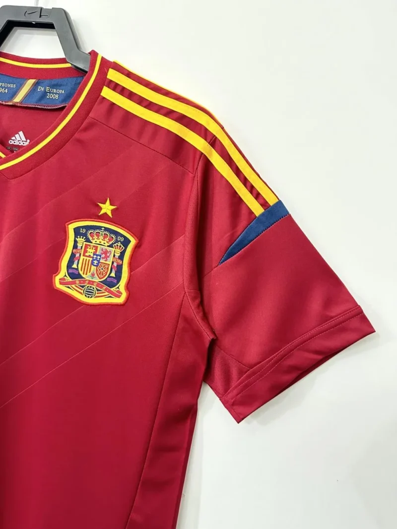2010 Retro Spanish Home Football Shirt  1:1 Thai Quality - Image 7