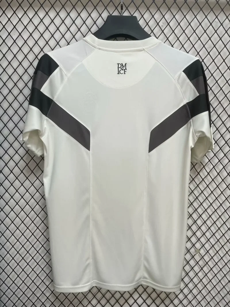 2024/2025 Real MadridSpecial Edition White Football Shirt 1:1 Thai Quality - Image 2