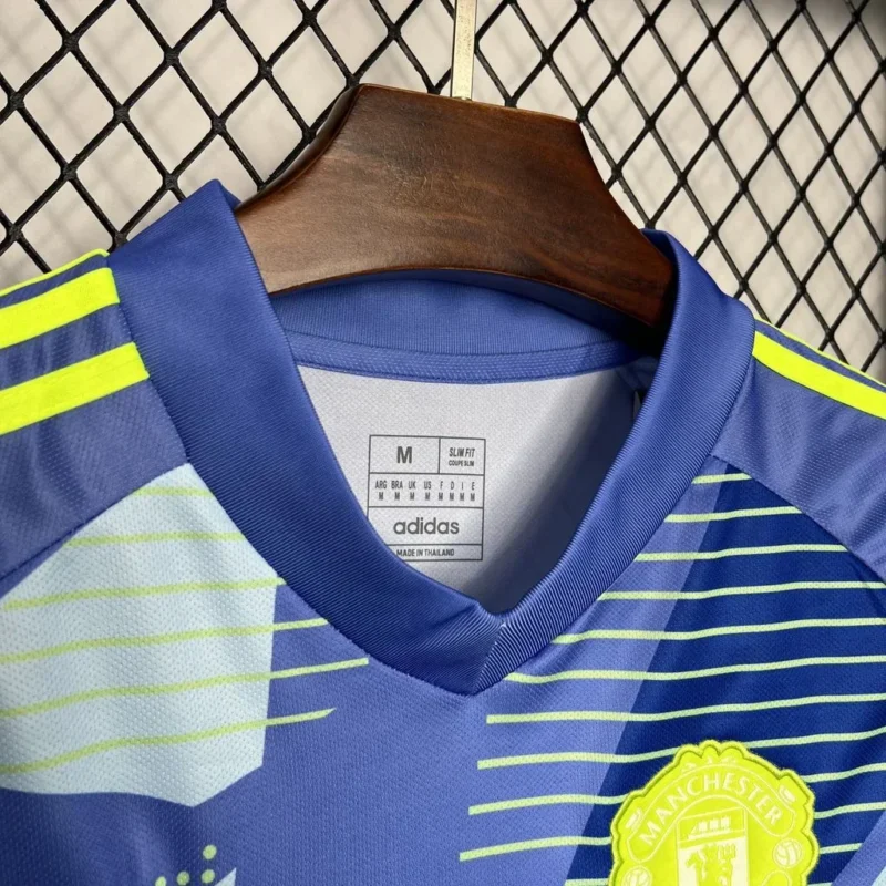 2024/2025 Manchester United Goalkeeper Football Shirt 1:1 Thai Quality - Image 6