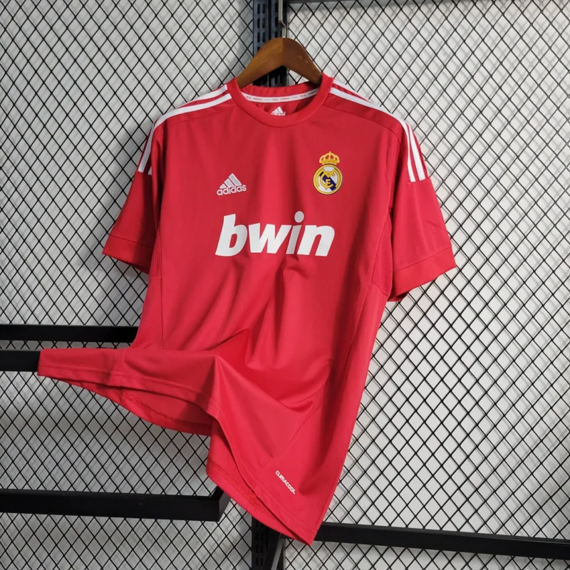 2011/2012 Retro Real Madrid Third Away Football Shirt - Image 8