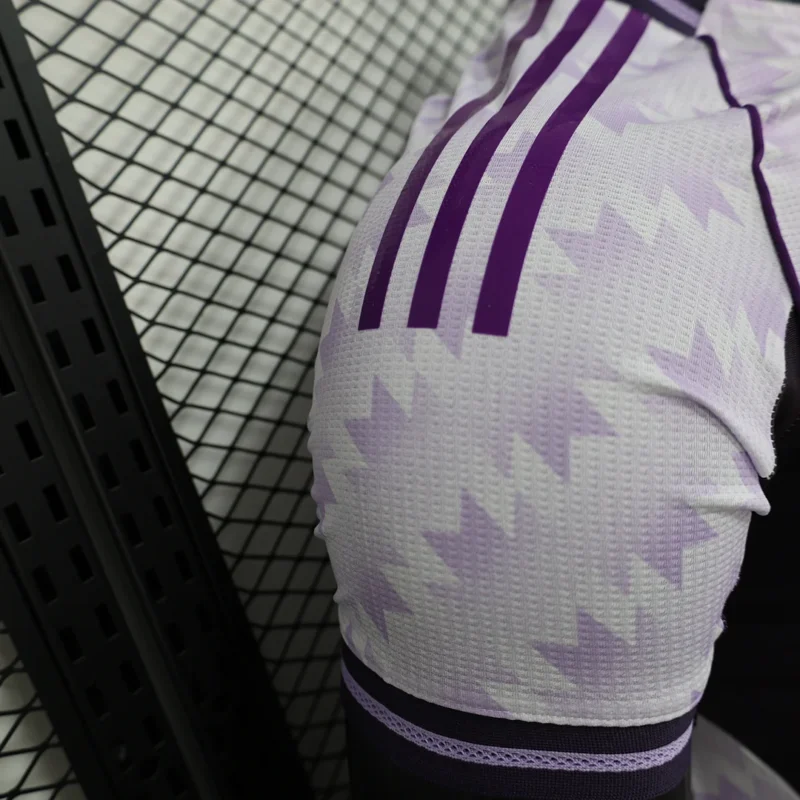 2025/2026 Player Version Manchester United Pecial Edition White Purple Football Shirt 1:1 Thai Quality - Image 6