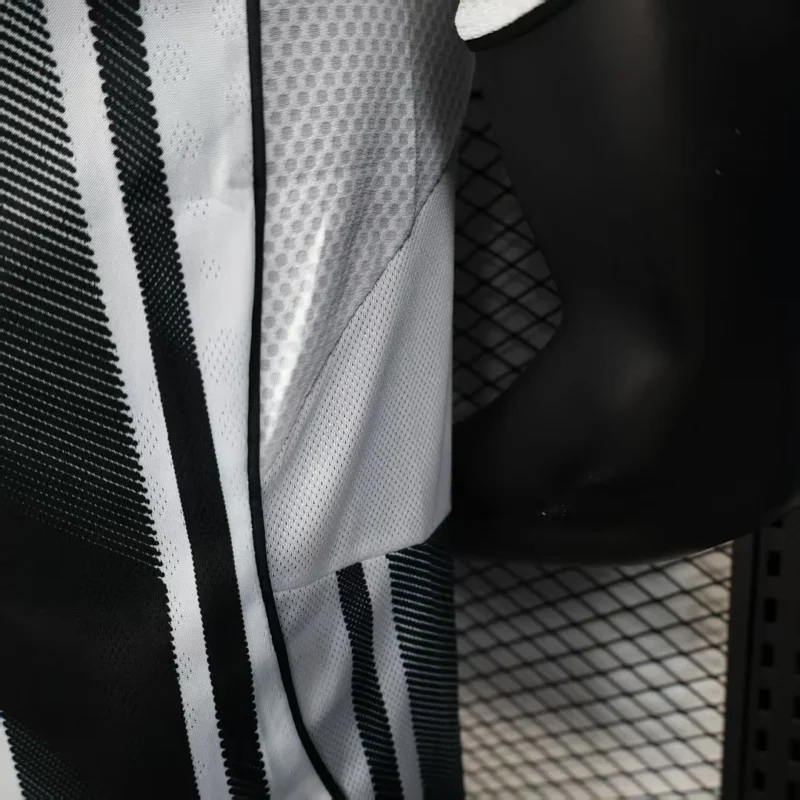 2025/2026 Player Version Juventus Home Football Shirt 1:1 Thai Quality - Image 8