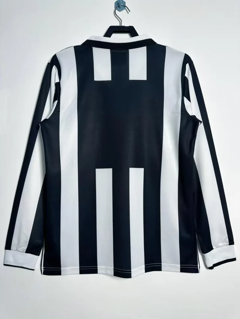 1996/1997 Retro Juventus Home Long Sleeve Soccer Jersey 1:1 Thai Quality - Image 2