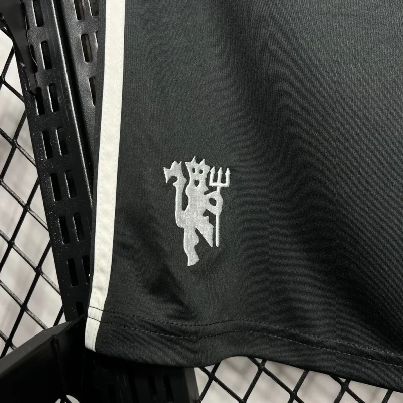 2024/2025 Manchester United Third Away Shorts  1:1 Thai Quality - Image 3