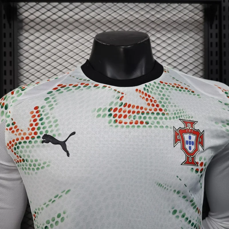 2025 Player Version Long Sleeve Portugal Away Football Shirt 1:1 Thai Quality - Image 3