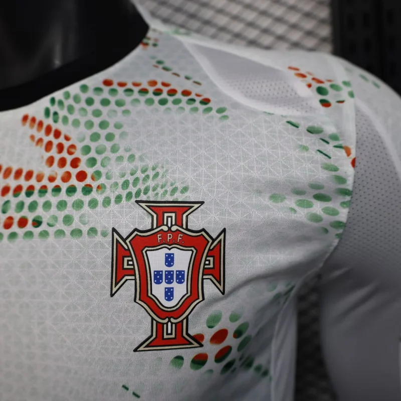 2025 Player Version Long Sleeve Portugal Away Football Shirt 1:1 Thai Quality - Image 5