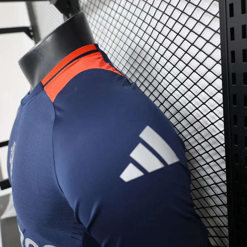 2024/2025  Player Version Manchester United Training Suit Dark Blue Football Shirt 1:1 Thai Quality - Image 7