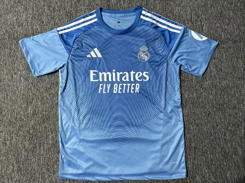2025/2026 Real Madrid Goalkeeper Football Shirt 1:1 Thai Quality