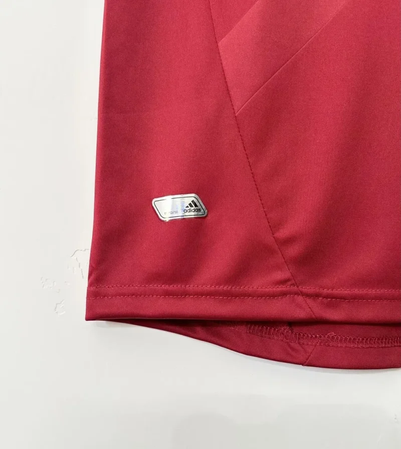 2010 Retro Spanish Home Football Shirt  1:1 Thai Quality - Image 10