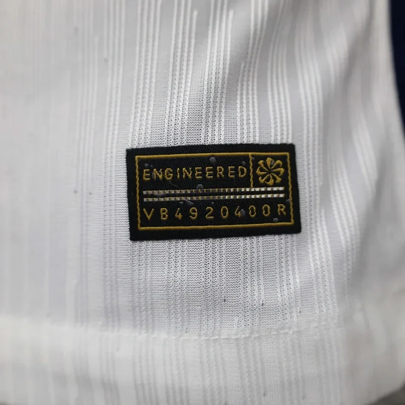 2024 Player Version Long Sleeves England Home Football Shirt 1:1 Thai Quality - Image 10
