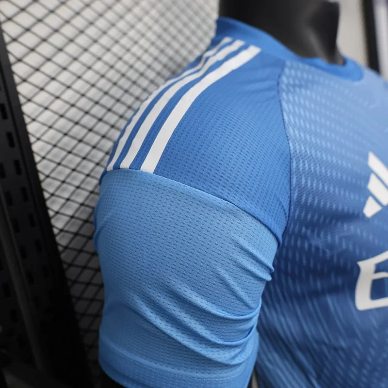 2025/2026 Player Version Real Madrid Goalkeeper Football Shirt 1:1 Thai Quality - Image 6