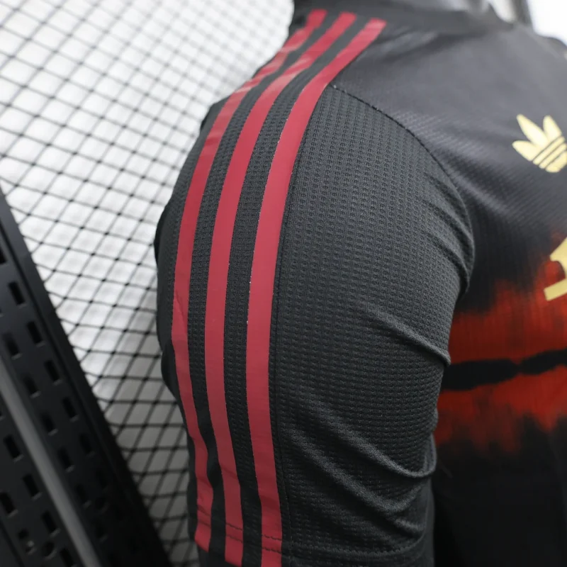 2025/2026 Player Version Manchester United Year Snake Special Edition Football Shirt 1:1 Thai Quality - Image 6