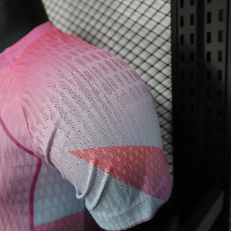 2025/2026 Player Version Barcelona Special Edition Pink Football Shirt 1:1 Thai Quality - Image 7