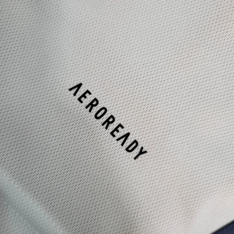 2023/2024 Real Madrid Home Football Shirt - Image 10