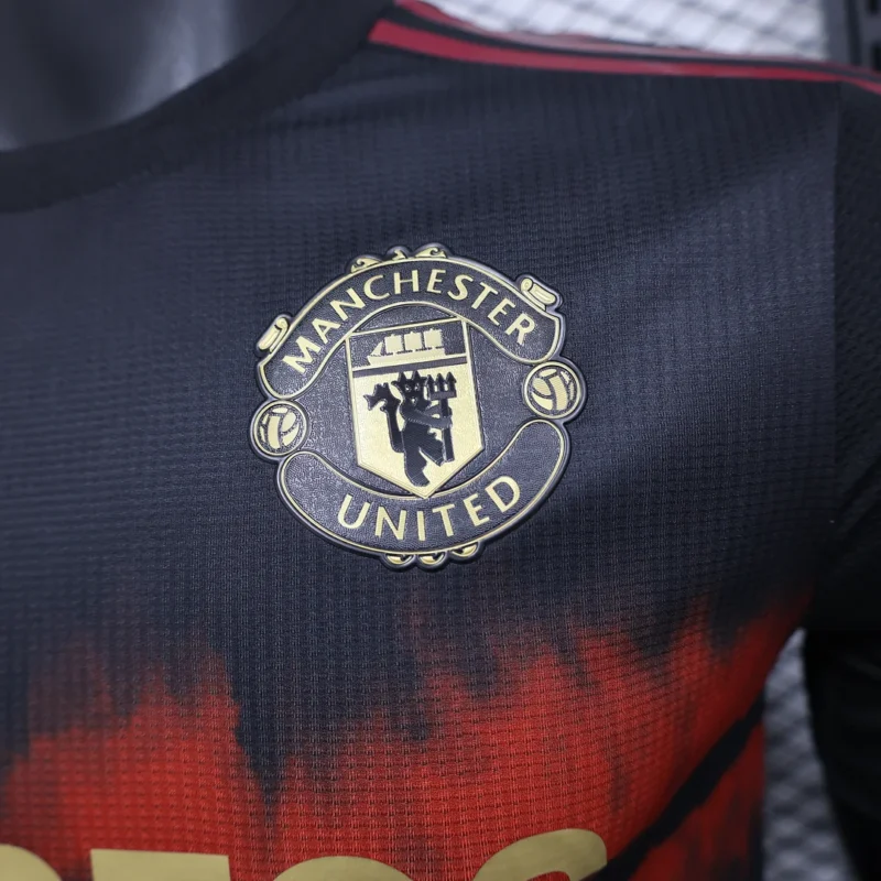 2025/2026 Player Version Manchester United Year Snake Special Edition Football Shirt 1:1 Thai Quality - Image 4