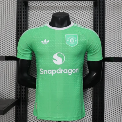 2025/2026 Player Version Manchester United Goalkeeper Green Football Shirt 1:1 Thai Quality
