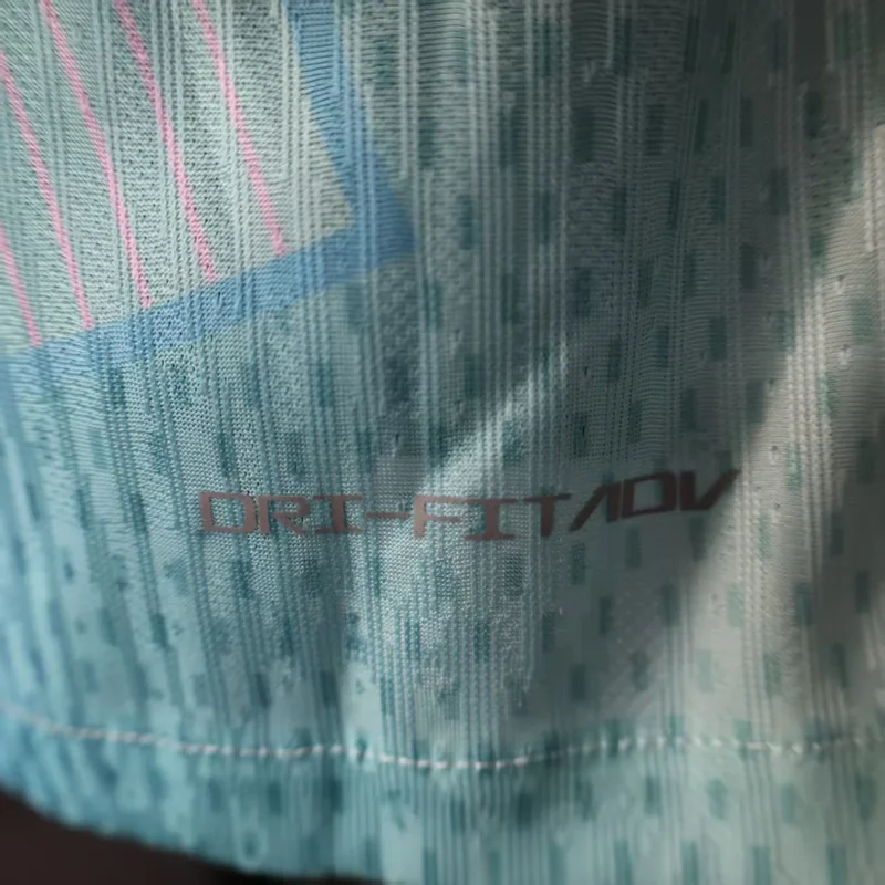 2025/2026 Player Version Barcelona Special Edition Light Blue Football Shirt 1:1 Thai Quality - Image 9