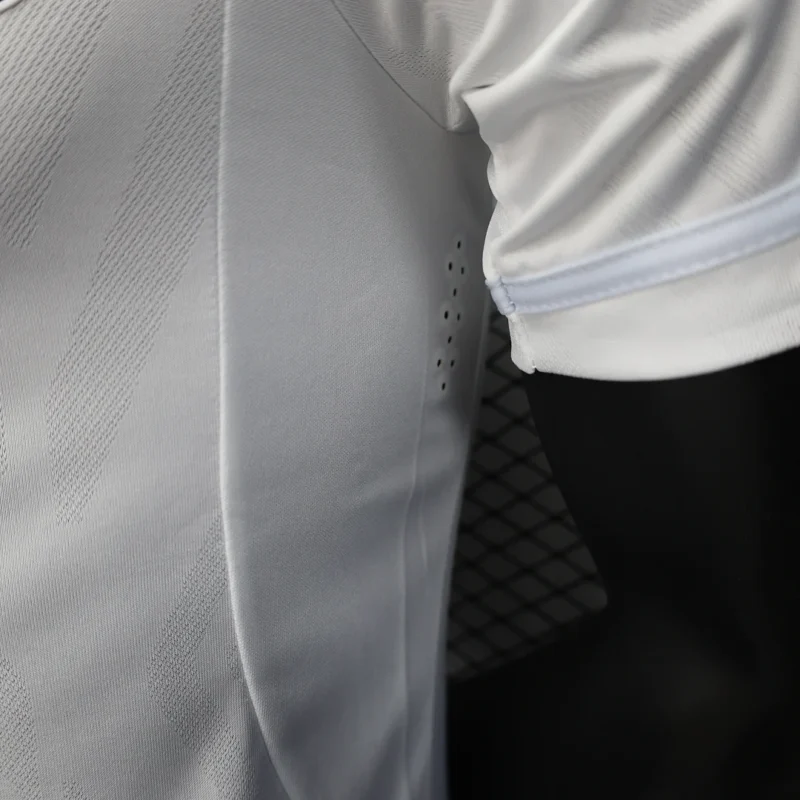 2024/2025 Player Version Santos Home Football Shirt 1:1 Thai Quality - Image 9