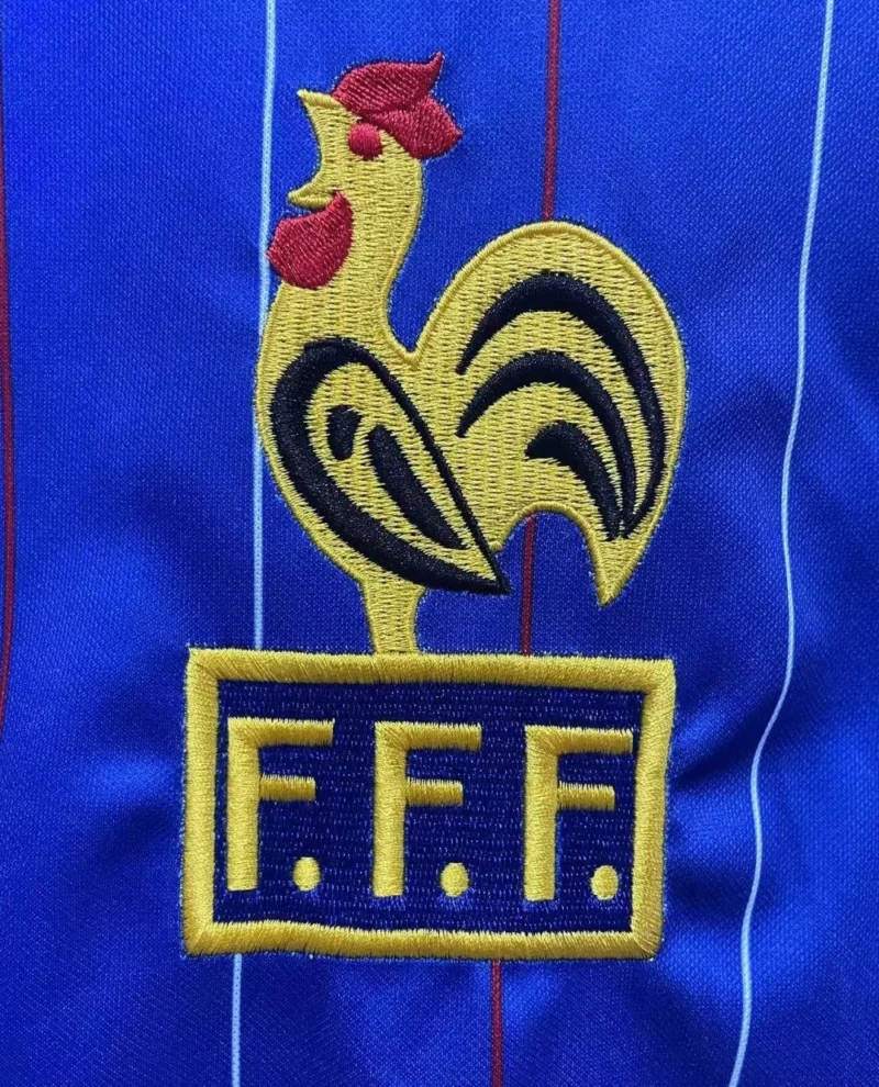 1982 Retro France Home Football Shirt 1:1 Thai Quality - Image 5