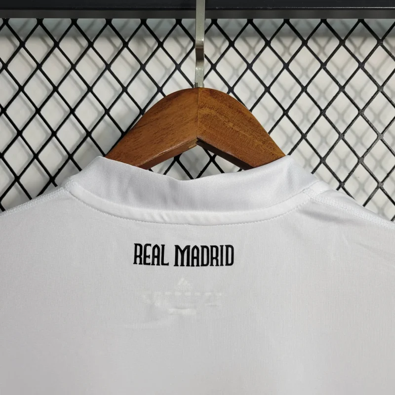 2010/2011 Retro Real Madrid Home Soccer Jersey 1:1 Thai Quality - Image 6