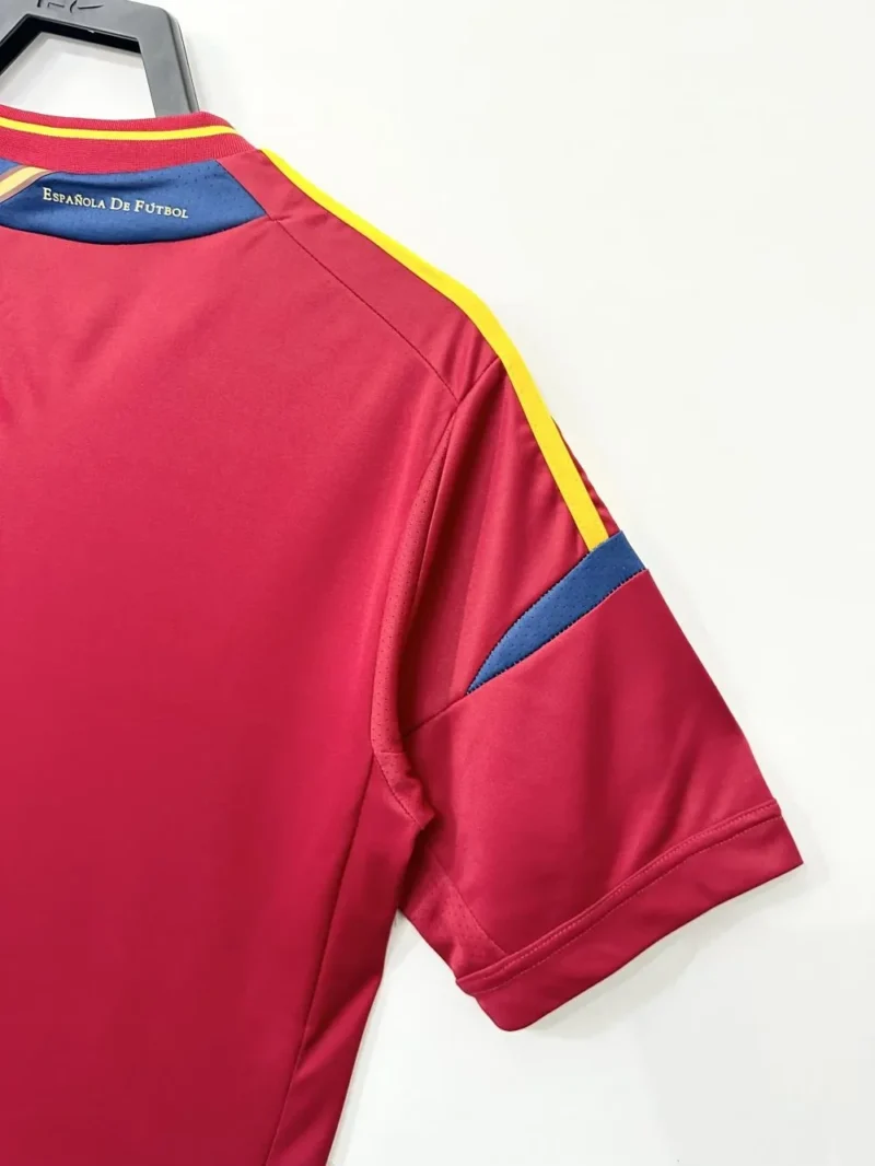 2010 Retro Spanish Home Football Shirt  1:1 Thai Quality - Image 8