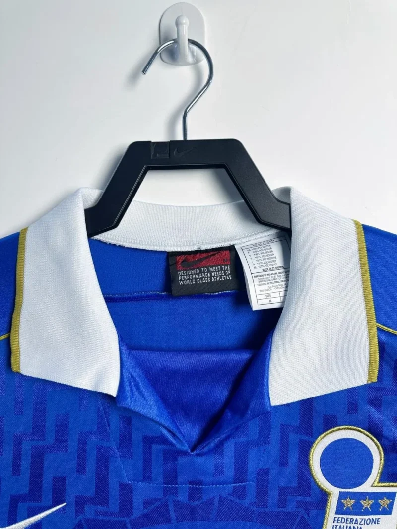 1995 Retro Italy Home Soccer Shirt 1:1 Thai Quality - Image 3