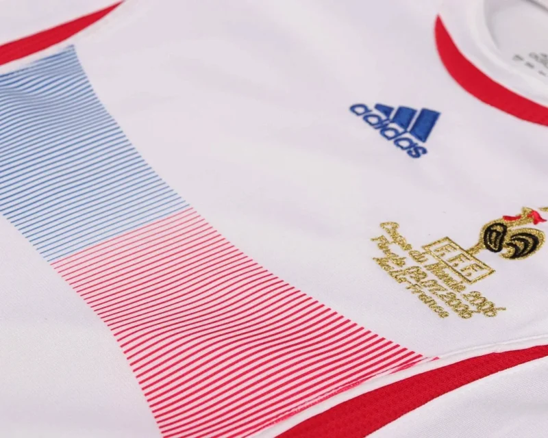2006 Retro France Away Football Shirt Kids Size - Image 4