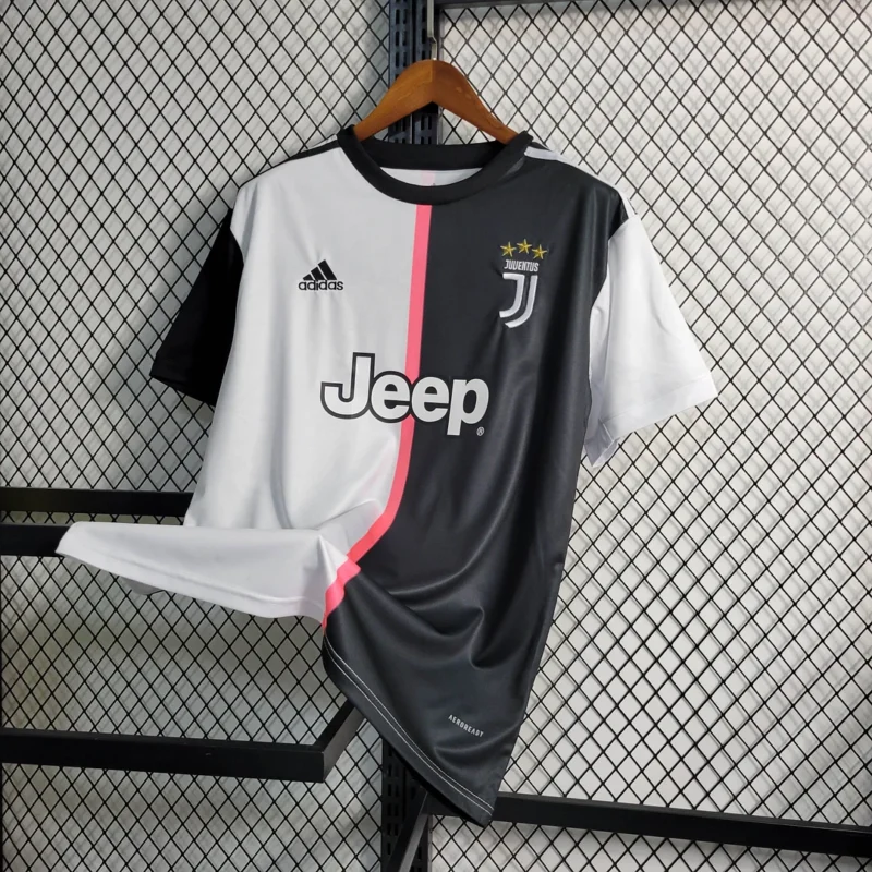 2019/2020 Retro Juventus Football Shirt Home 1:1 Thai Quality - Image 8
